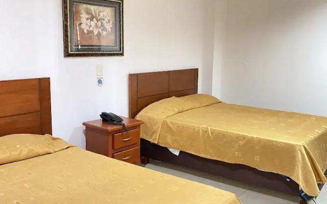 Hotel Cinera
