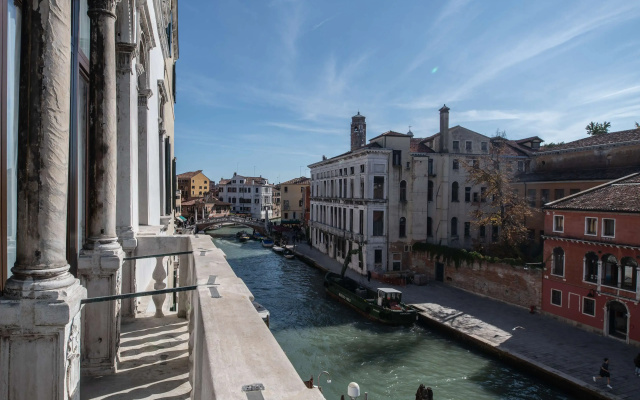 Radisson Collection Hotel, Palazzo Nani Venice