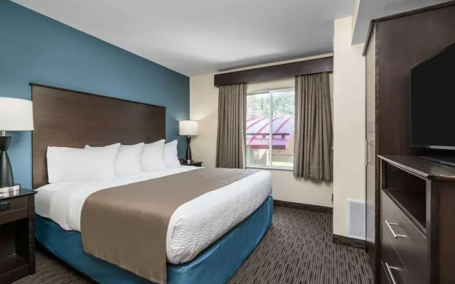 AmericInn Hotel & Suites Winona