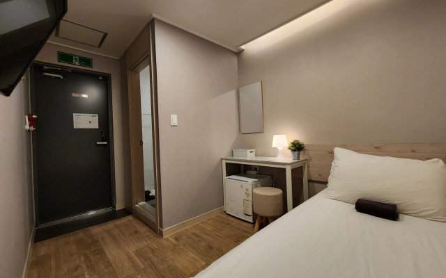 K-Grand Hostel Myeongdong