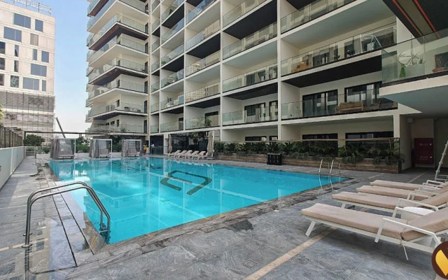 Binghatti Creek Harbour View Big Balcony