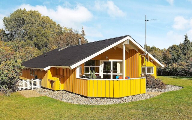 8 Person Holiday Home in Faxe Ladeplads