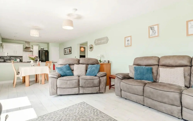 Kingfisher Lodge