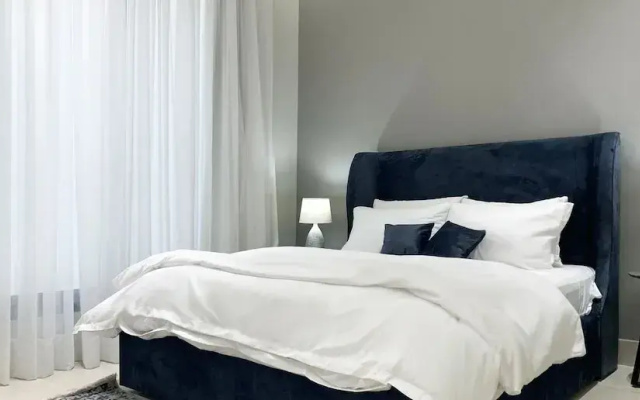 Morouj B-4 Luxury Gold Terrace GZ36