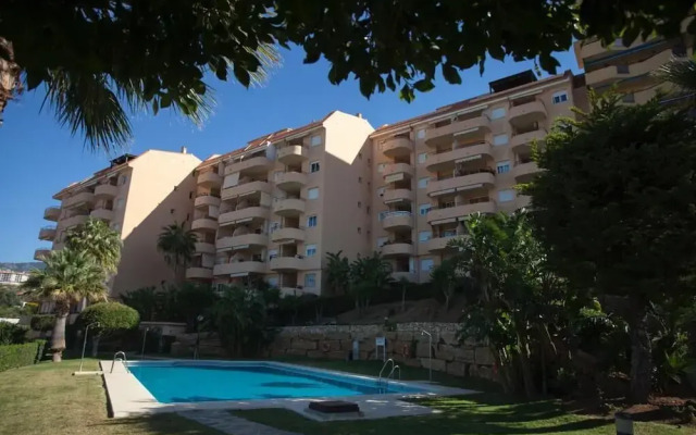 Sur Suites Royal Park