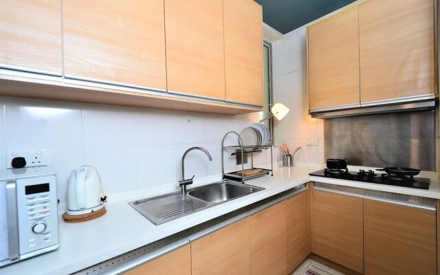 Marc A-23-09 by SYNC