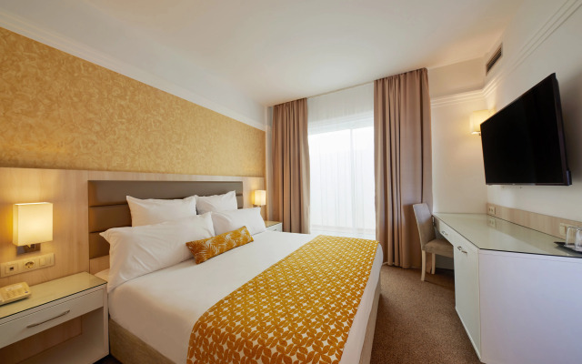 Dreams Sunny Beach Resort & Spa Premium All Inclusive