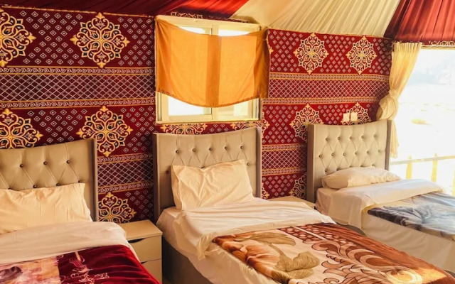 Desert tree camp