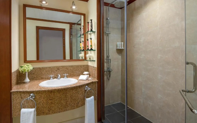 Hai Phong Harbour View Hotel