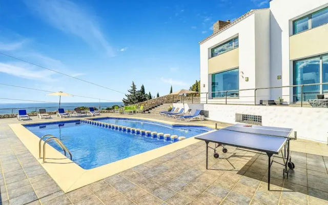 Villa Holivista