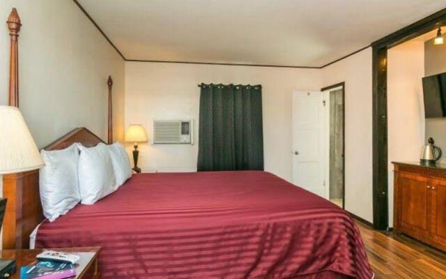 Apache Lodge