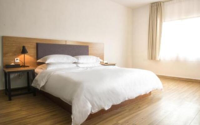 Weizhou Island Xinjia Yuansu Hotel