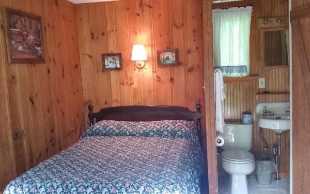 Maple Lodge Cabins