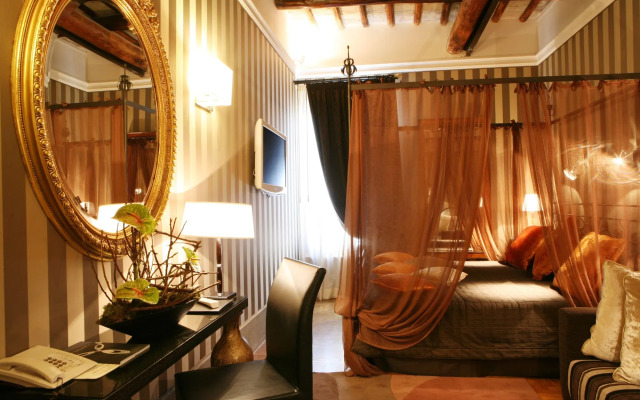 The Inn at the Spanish Steps