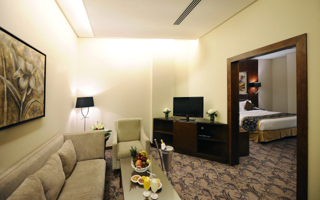 Al Hamra Palace By Warwick