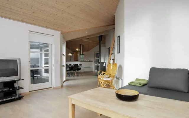 8 Person Holiday Home in Jerup