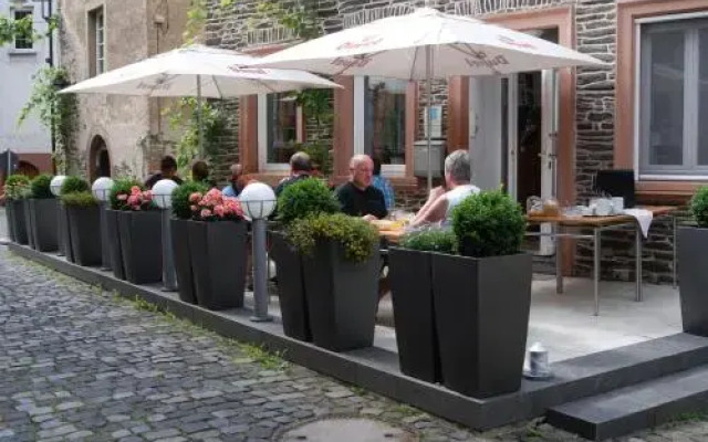 Harrys Vinothek & Restaurant