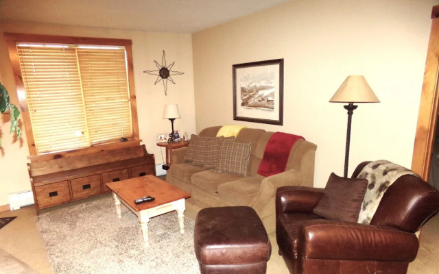 Dakota Lodge 2 Bed 2 Bath