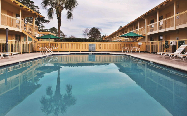 La Quinta Inn by Wyndham Savannah Midtown