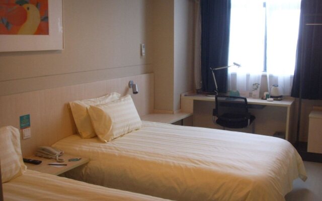 Jinjiang Inn Shanghai International Tourism and Resorts Zone Zhoupu Town Branch