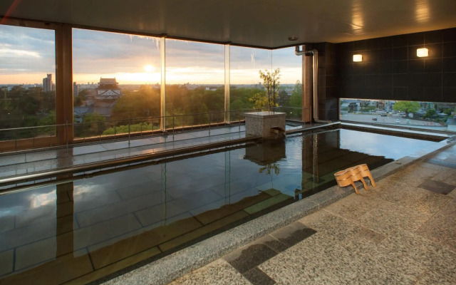 Okazaki New Grand Hotel