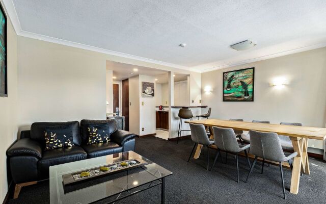 Hotel Elms Christchurch, an Ascend Collection Hotel