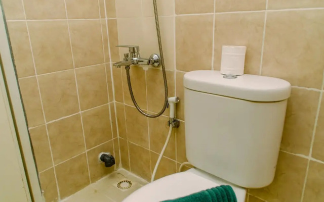 Warm And Nice 1Br At Green Bay Pluit Apartment