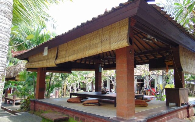 Leggies Bungalows