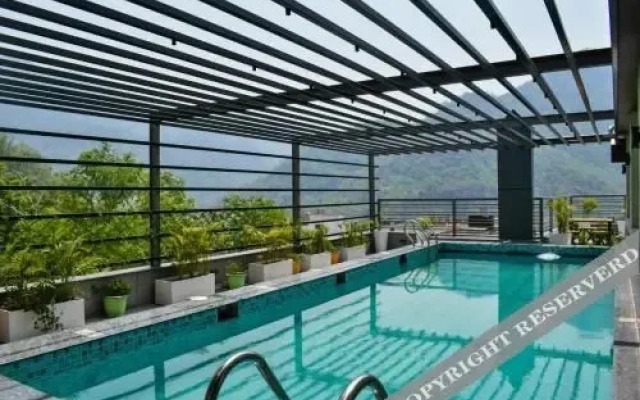 Rishikesh Resorts