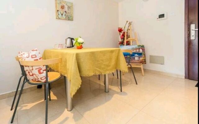 Suiyu Apartment