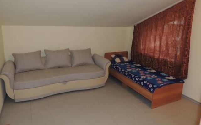 Kubik Guest House