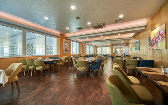 Bilyana Beach Hotel