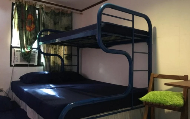 Yang Hostel