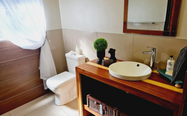 The Hank Guesthouse Pty Ltd