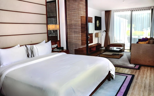 Lv8 Resort Hotel