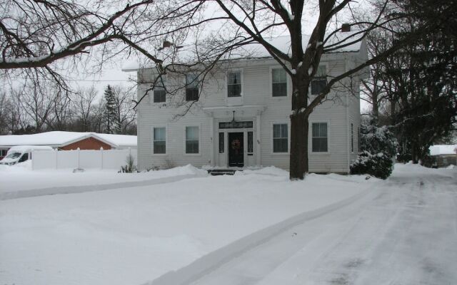 Vancleef Homestead Bed & Breakfast