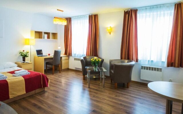 Warsaw -  Apartments Apartamenty Wilanów