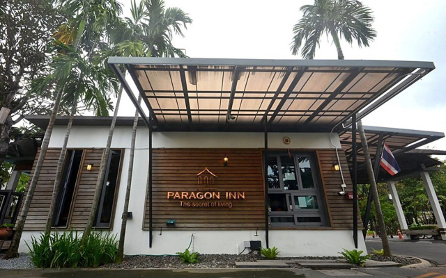 Paragon Inn