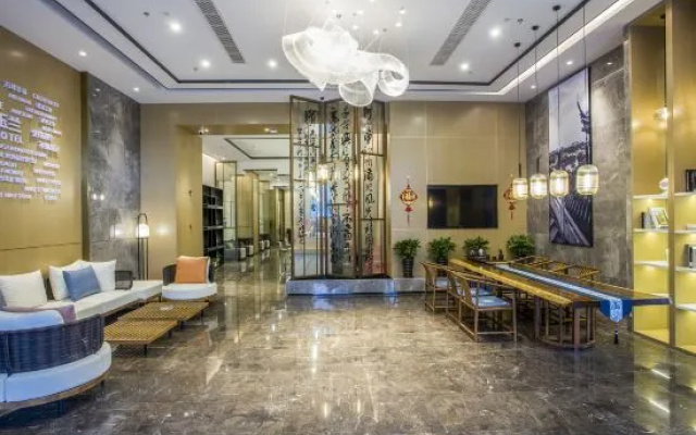 Magnotel (Zhenjiang South Railway Station Greenland Plaza Branch) – Lobby – Zhenjiang