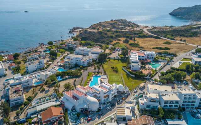 Kouros Home and Suites