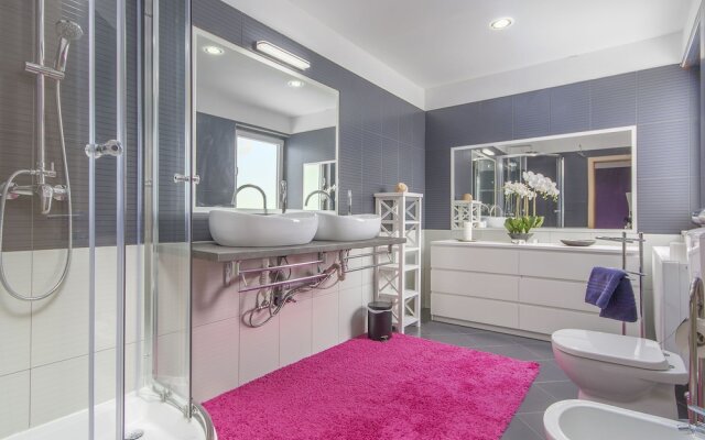 Wonderful, Modern Villa With Pool, Whirlpool and Garden, Near Rovinj