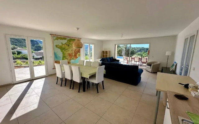 Villa L'esquirrol Vineyard Escape