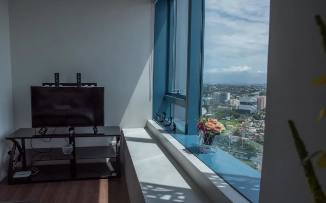 Titan Condo at Entrata Alabang