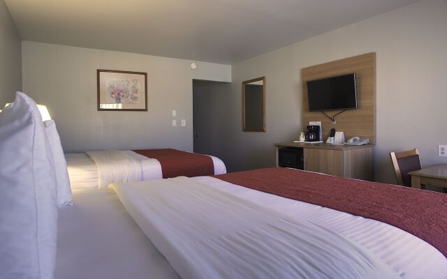 Aladdin Inn & Suites