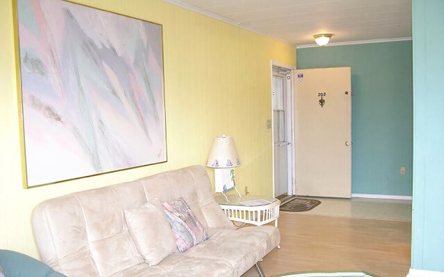 Gullway Villas 2628 202A 2 Br condo by RedAwning