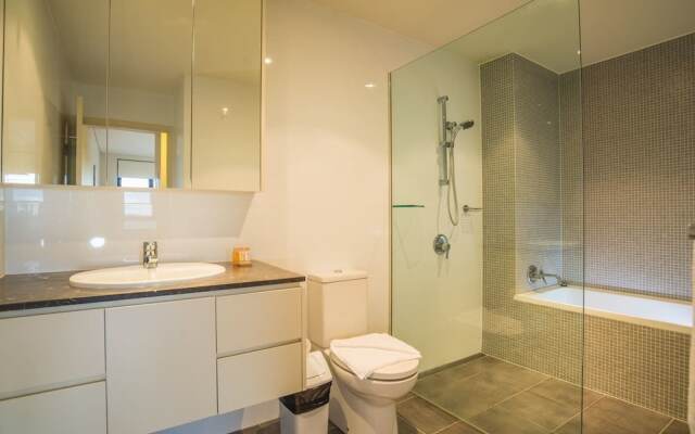 Lovely Apartment In Gordon Near Train Station