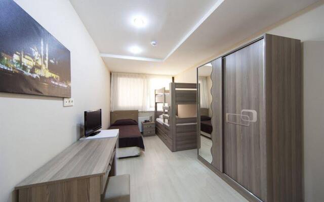 Nil Luxury Academic Apart