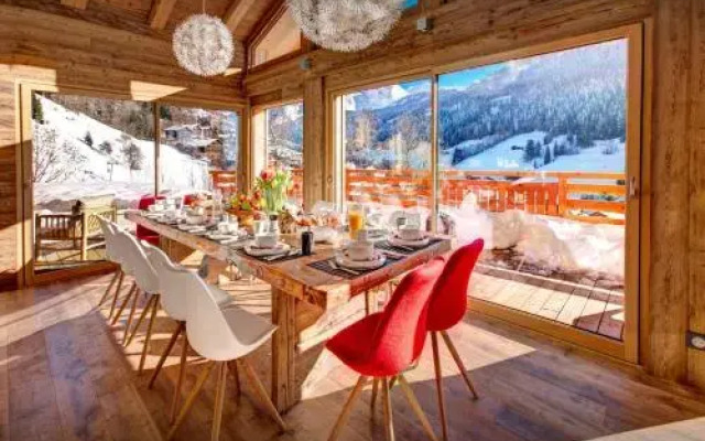 Chalet Alti - OVO Network