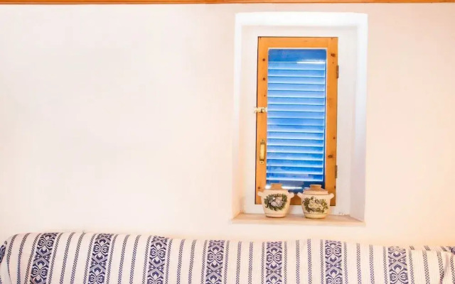 Damatria Family Cottage