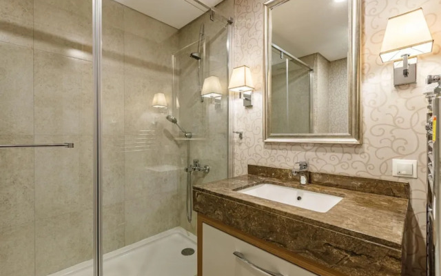 Modern Studio Flat With City View in Sariyer